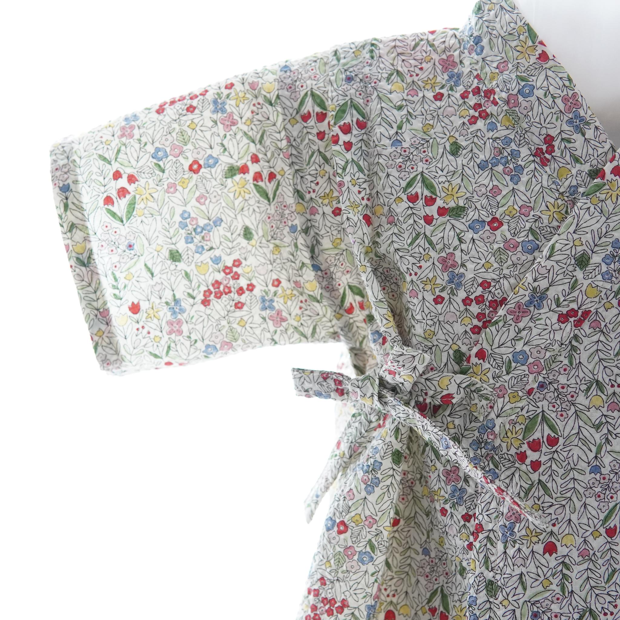 暑い夏でもさらりと気持ちいいリップル素材のこだわりベビー甚平〇小花・シロ | 5枚目